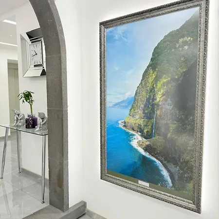 Διαμέρισμα Gold Center 102 *