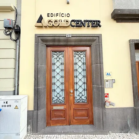 Διαμέρισμα Gold Center 102