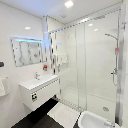 아파트 Gold Center 102